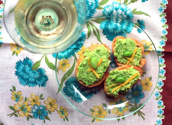 Edamame Crostini